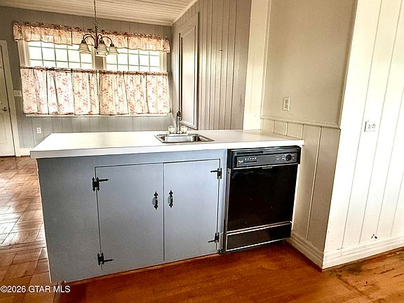 5th image of 17245 E Main St