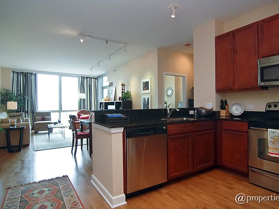 Kitchen/Living Room