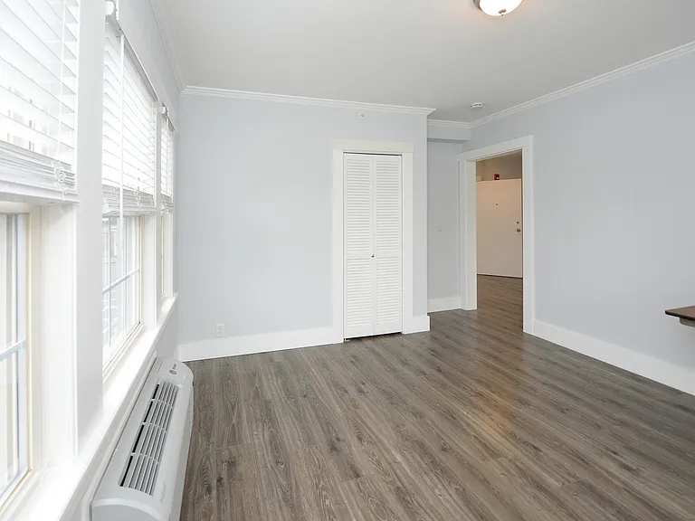 190 Rock Rd #2B — Photo 9