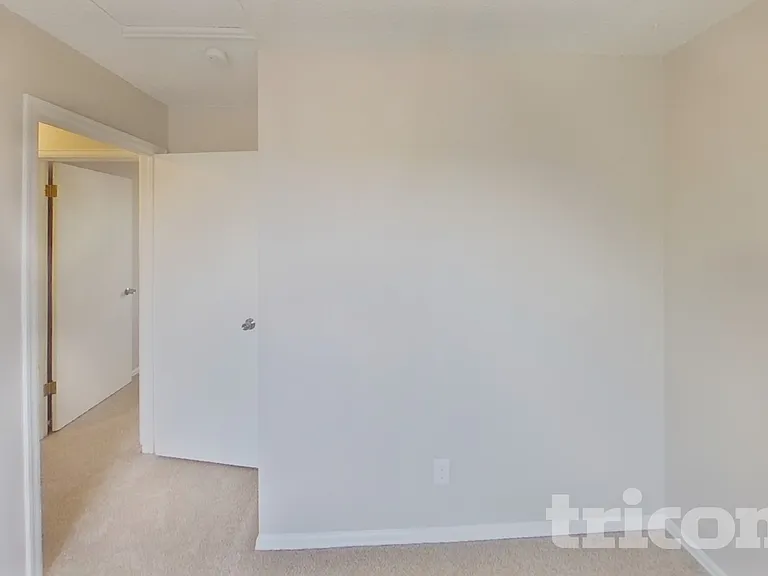 1105 Jet Wing Dr — Photo 8