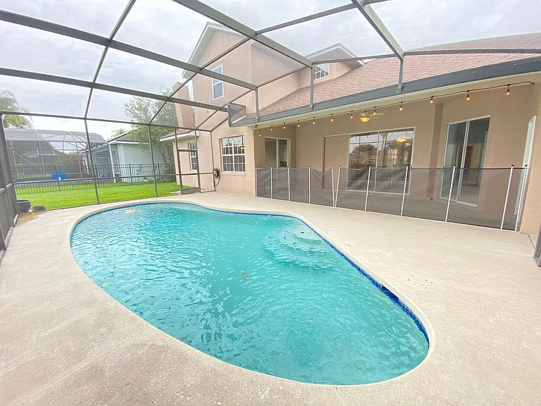 3708 Molona Dr — Photo 65