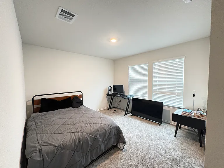1306 Saddlehorn Dr — Photo 7