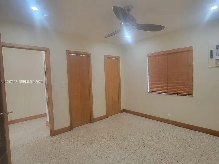 7400 Harding Ave #15 — Photo 17
