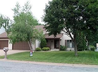 925 Keith Pl, Onalaska, WI 54650