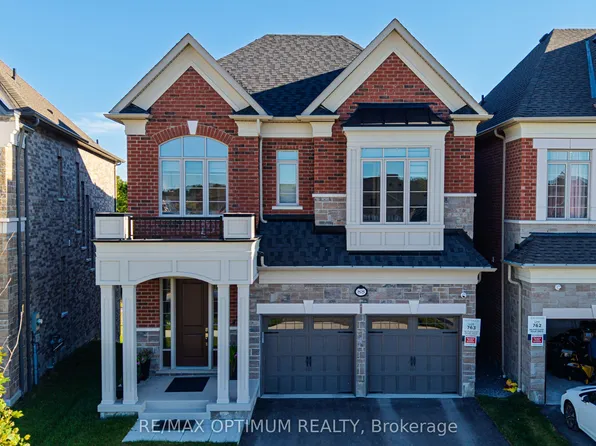 88 Pheasant Ridge Dr, Whitby, ON L1P 0R9