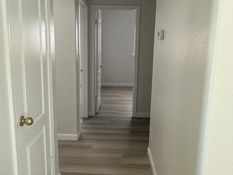 9128 N Recreation Ave — Photo 11