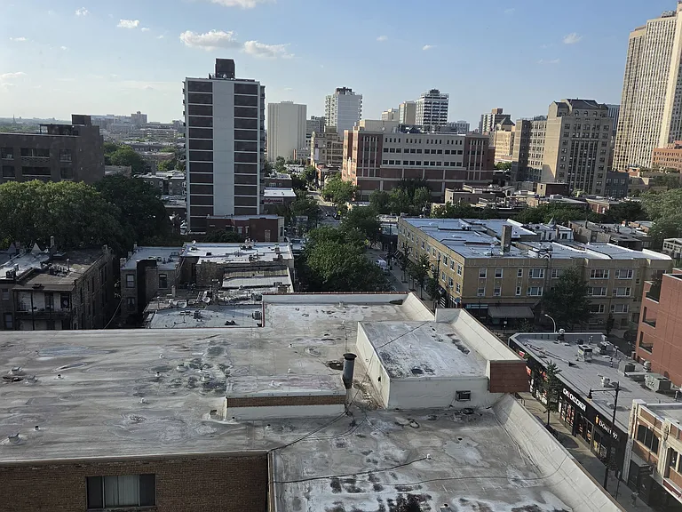 444 W Fullerton Pkwy — Photo 23