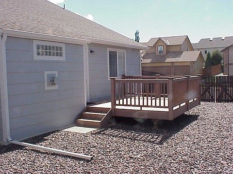 Newer deck added in 2004 - enjoy maintenance free yard.
