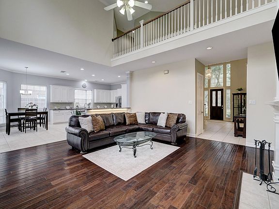 4th image of 22902 Rachels Manor Dr