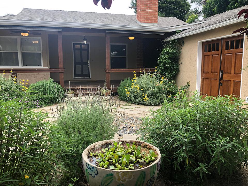 1st image of 4862 Zelzah Ave