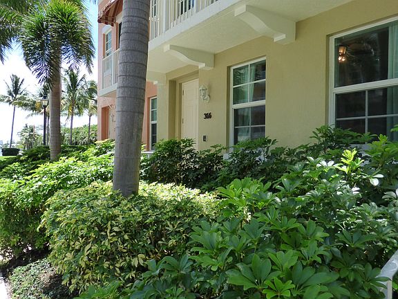 5th image of 366 Moorings Dr #366