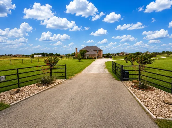 1613 Schober Rd, Argyle, TX 76226