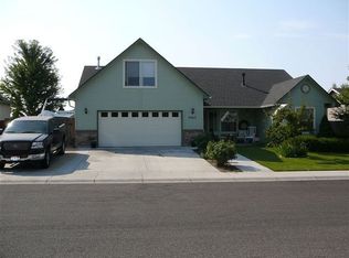 2665 E Windrose St, Eagle, ID 83616