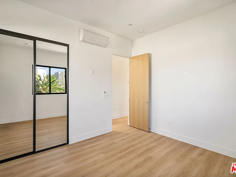 3909 W Exposition Blvd — Photo 14