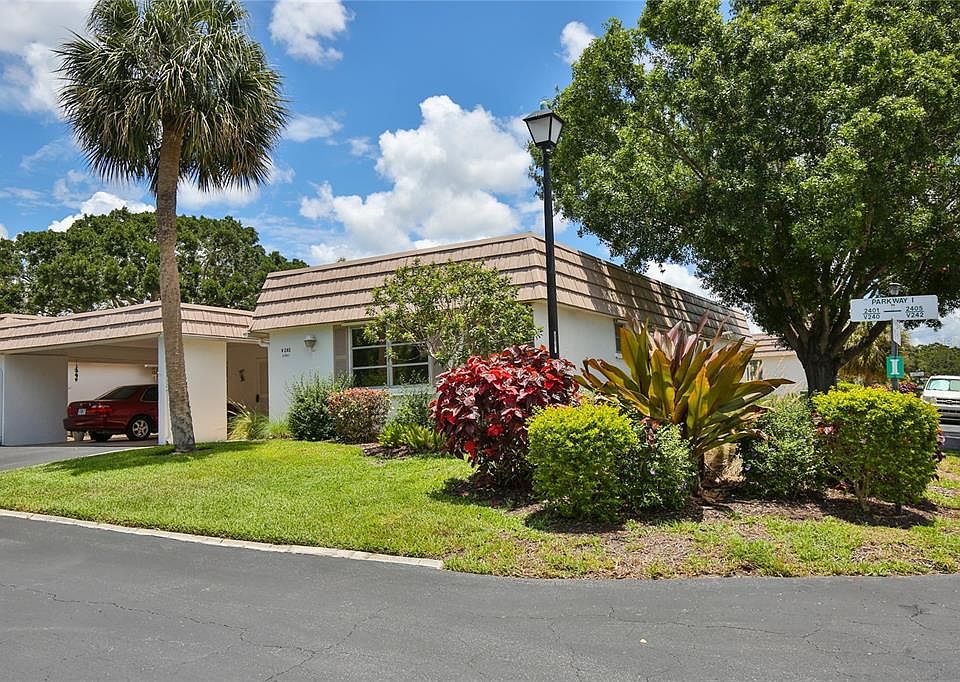2413 Riverbluff Pkwy Sarasota, FL, 34231 Apartments for Rent Zillow