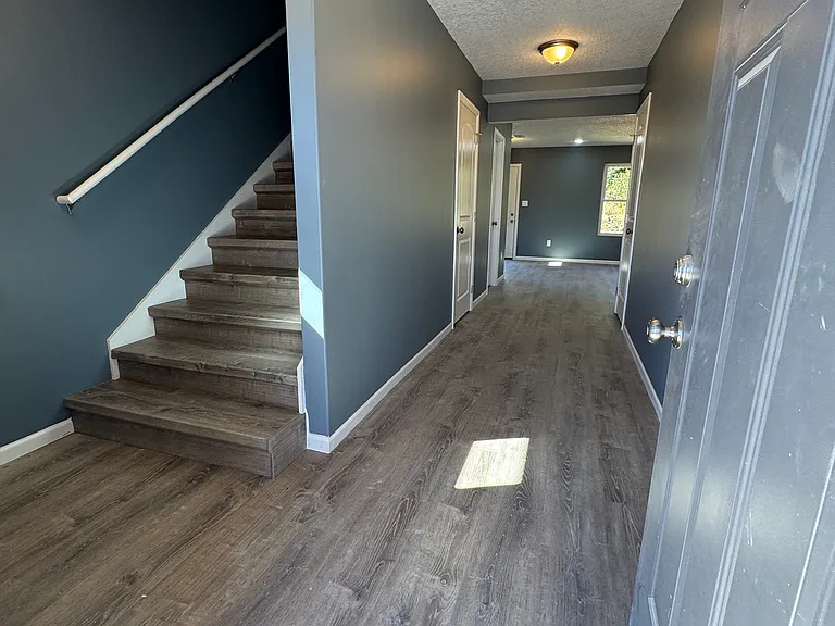 4437 SE Gemstone Ln — Photo 4