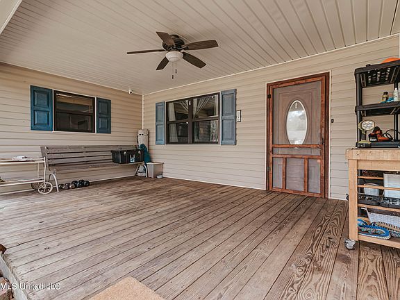 4th image of 28 W M Stewart Rd