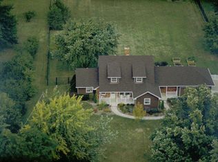 14796 W Rockland Rd, Libertyville, IL 60048