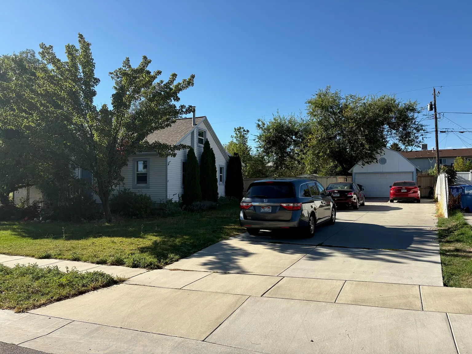 4 bed, 2155 sqft, $2,950 — Photo 2