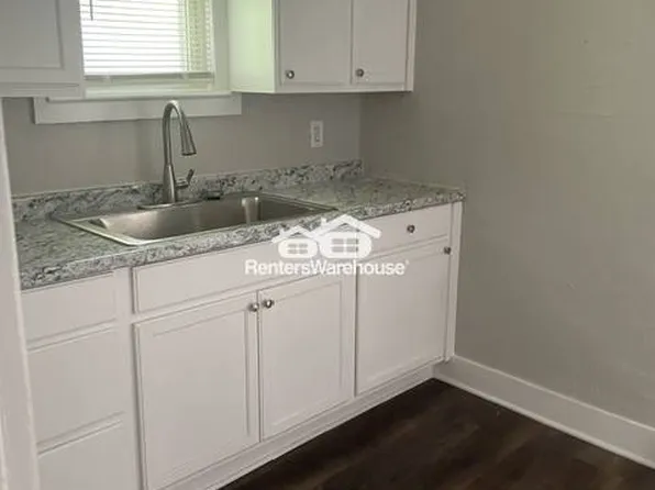 578 S Oxford Ave, Independence, MO 64053