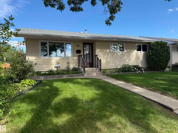 9421 97th St, Fort Saskatchewan, AB T8L 1S9