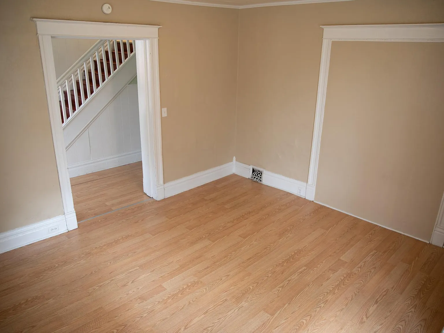 4 bed, 1584 sqft, $1,600 — Photo 2