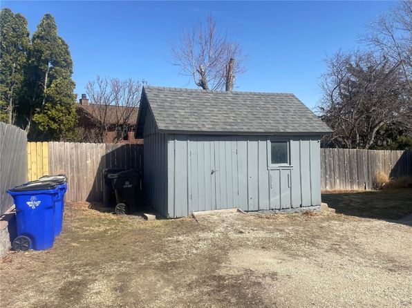 cedar-rapids-iowa-124302872 picture