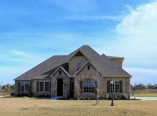 18665 E Persimmon Ln, Owasso, OK 74055