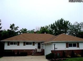 7450 Dawn Haven Dr, Parma, OH