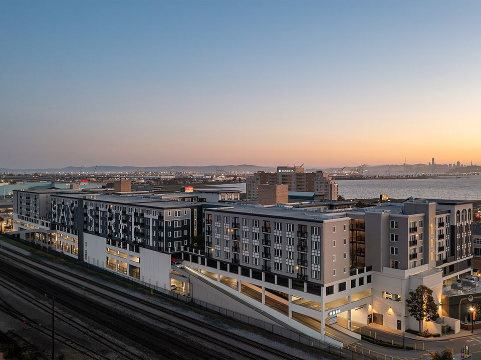 AVE Emeryville at Bay Street 5684 Bay St Emeryville CA Zillow