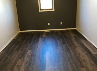 11954 Copper Mountain Dr, Eagle River, AK 99577