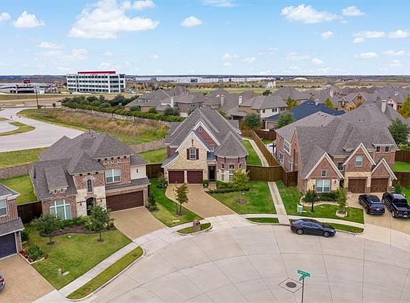 2nd image of 4649 Stone Oak Dr