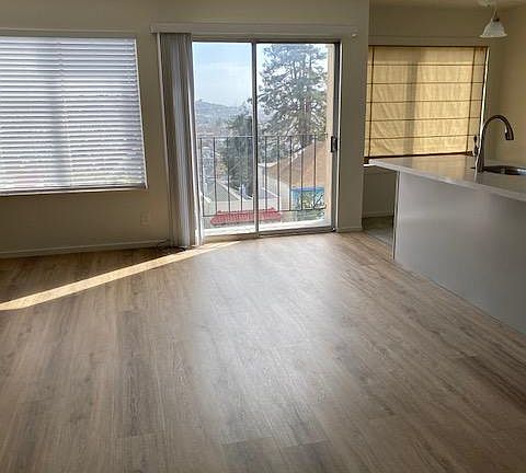 3rd image of 1070 Church St APT 208
