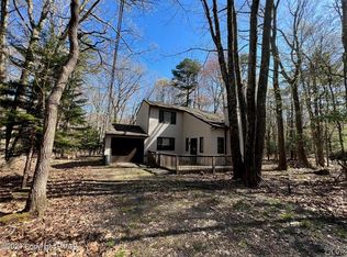 38 Estates Dr, Lake Harmony, PA 18624