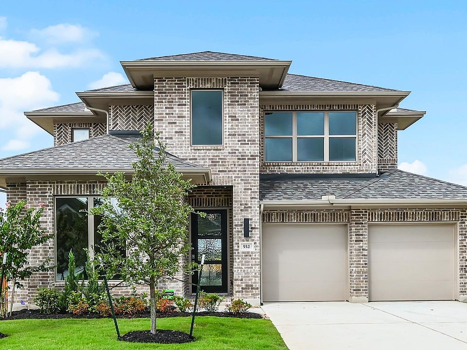 1st image of 552 Bay Breeze Drive