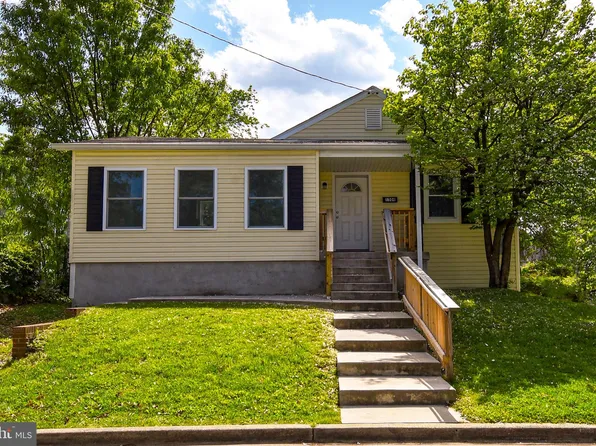1304 Oates St, Capitol Heights, MD 20743