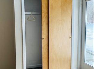 105 Huntingtown Rd, Newtown, CT 06470