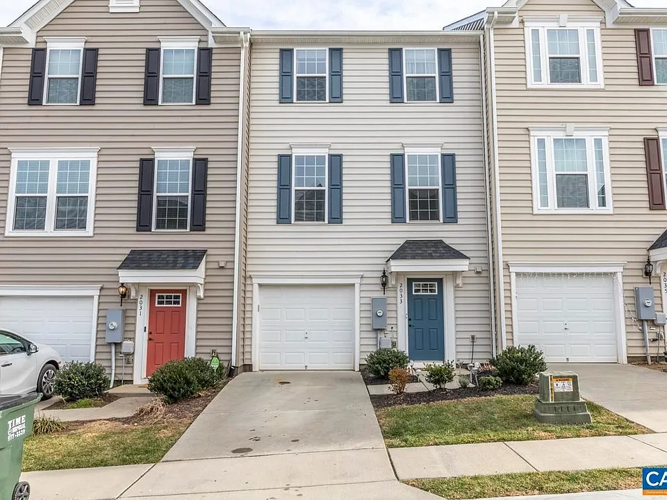 2033 Elm Tree Ct #1