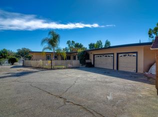 549 Ammunition Rd, Fallbrook, CA 92028