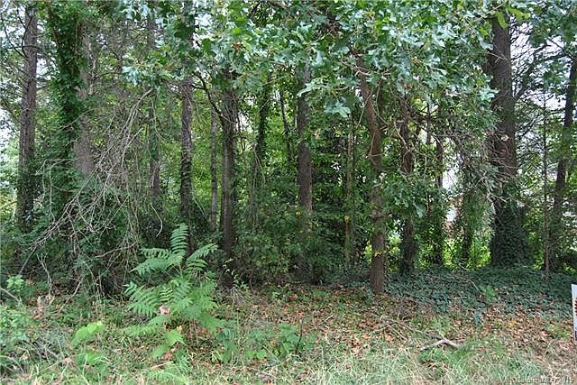 1st image of 2316 Maria Lynn Ct