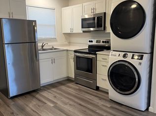 208 John St UNIT B, Troy, MO 63379