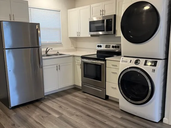 208 John St Unit B, Troy, MO 63379