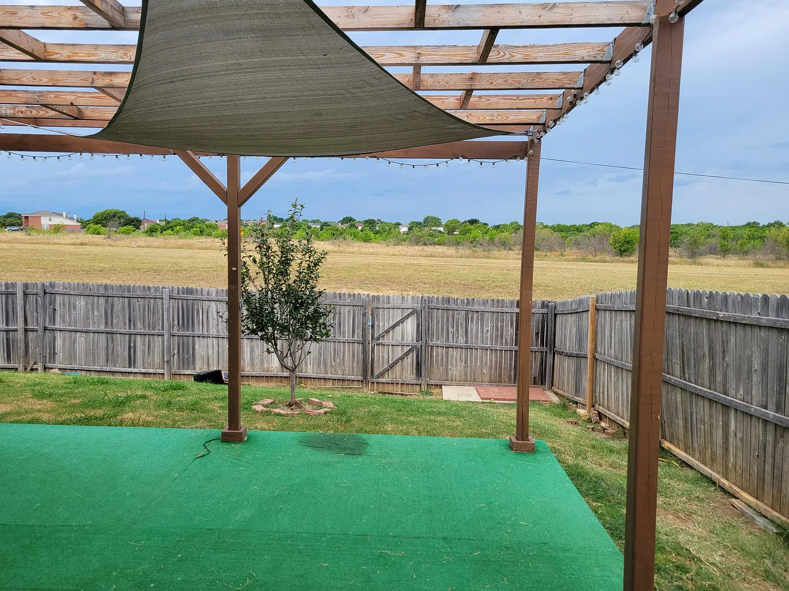 4 bed, 1679 sqft, $3,500 — Photo 3