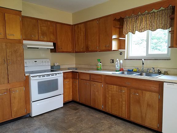 5th image of 175 Township Road 1234