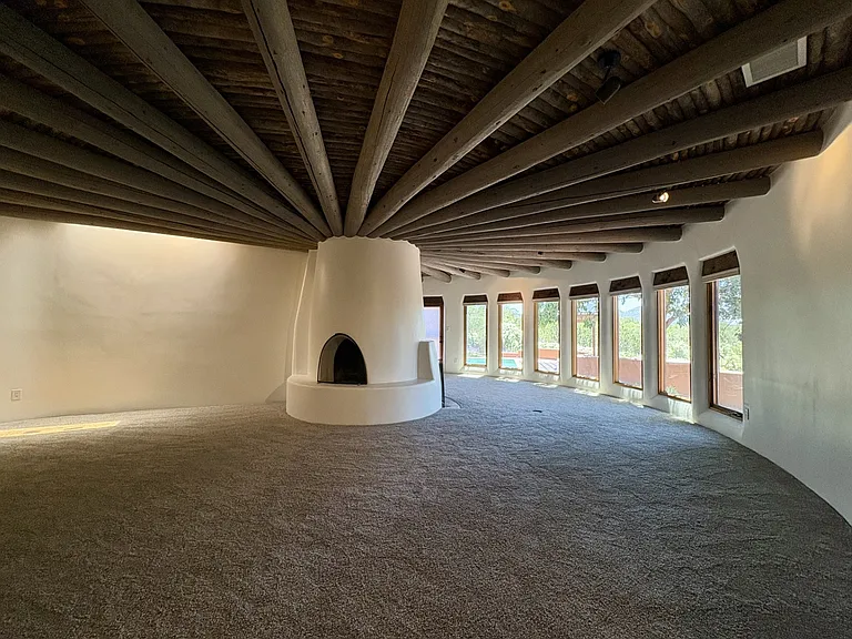 1306 Lejano Ln — Photo 55