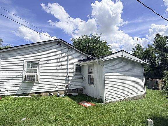 4th image of 2130 Gains St