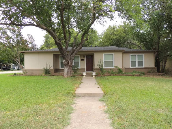 3368 Crites St, Richland Hills, TX 76118