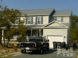 1085 Fillmore St, Southport, NC 28461