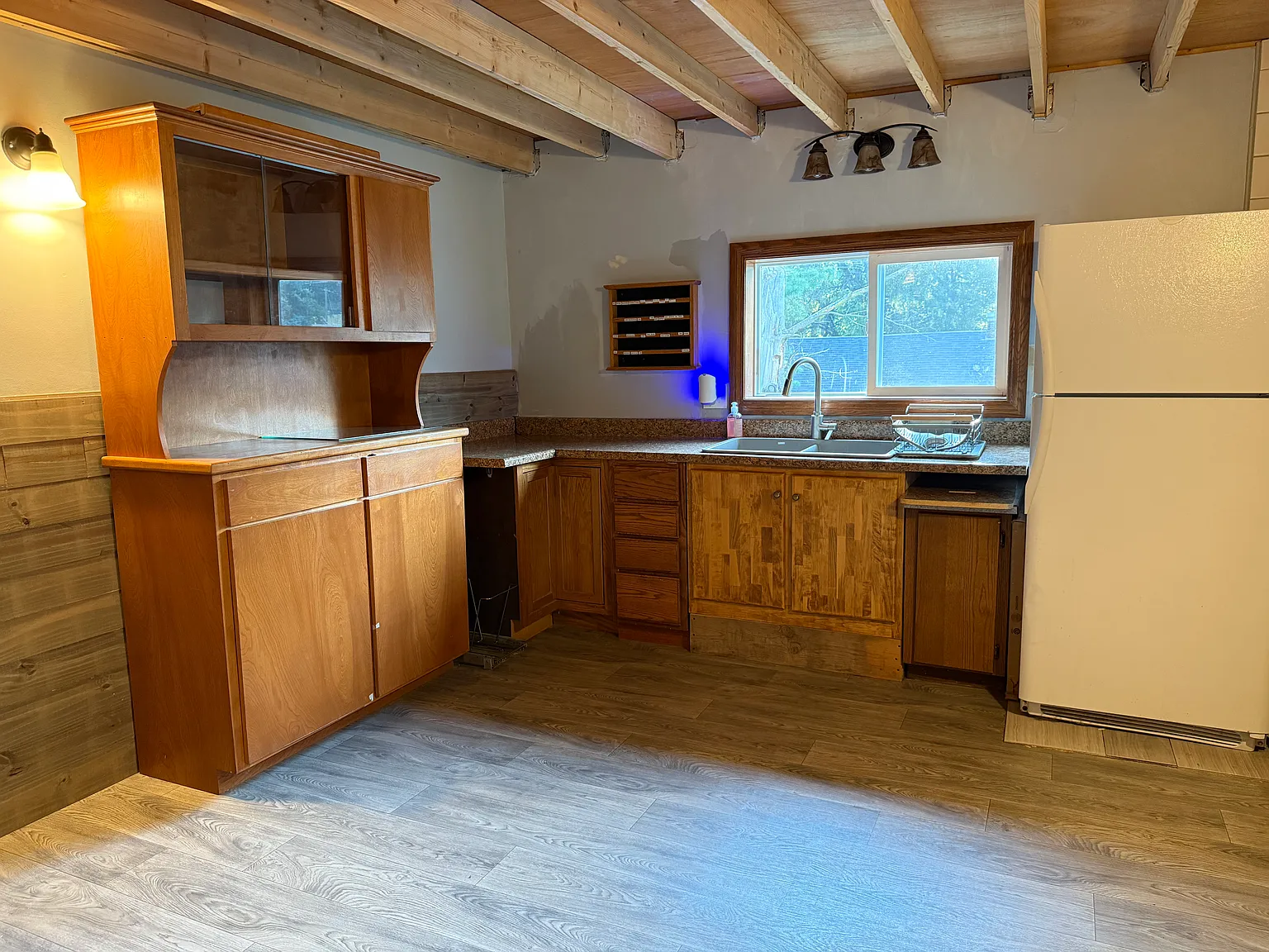 2 bed, 1.5 bath, 1005 sqft, $1,450 — Photo 3