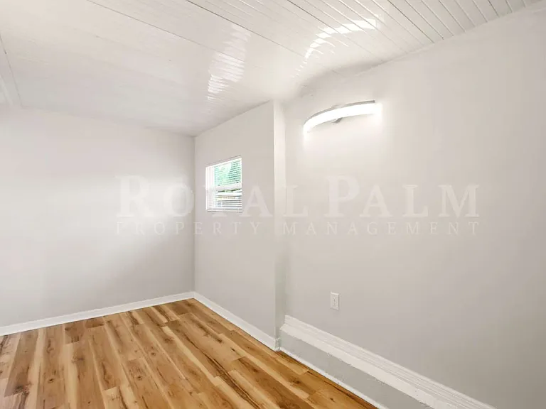 1640 Daniels Dr #B — Photo 13